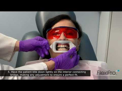 BEYOND FlexiPro Cheek Retractor